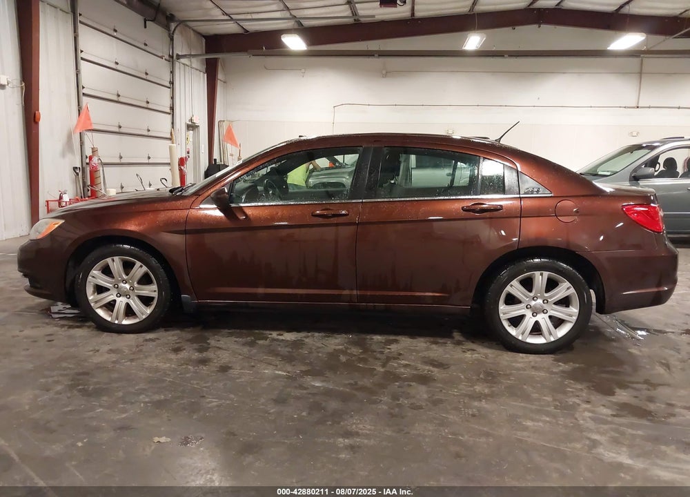 2012 CHRYSLER 200 VIN: 1C3CCBBB4CN180822