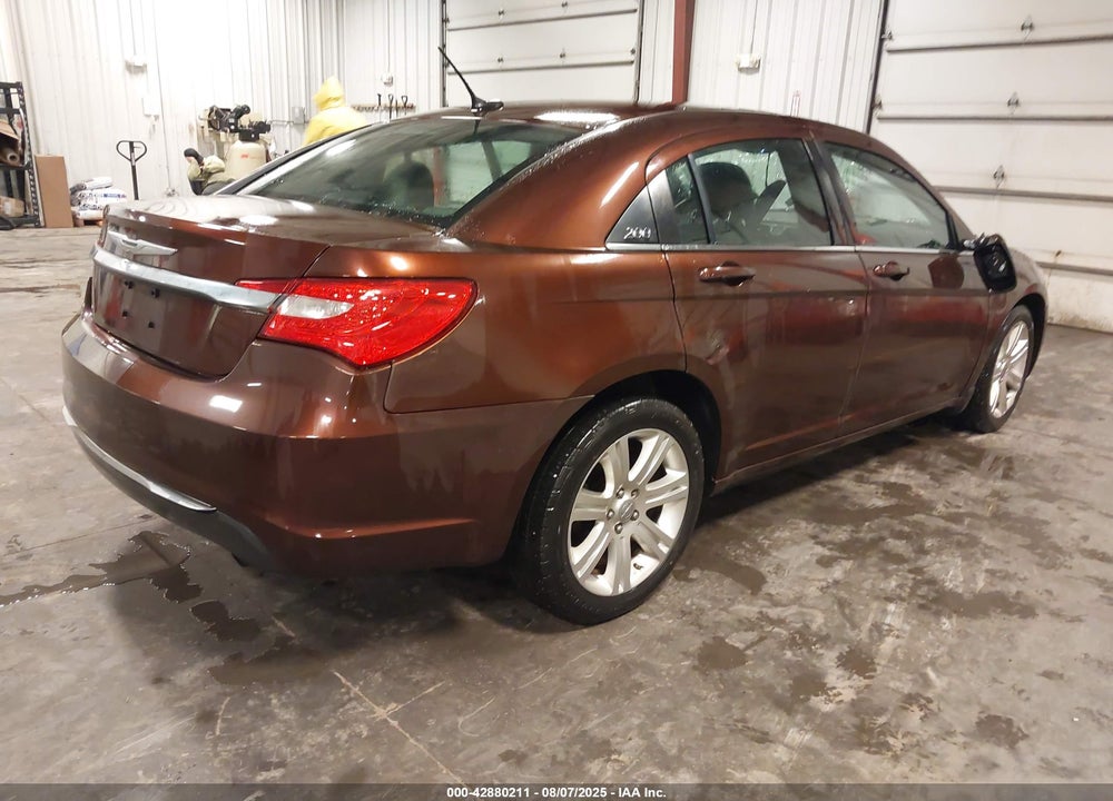 2012 CHRYSLER 200 VIN: 1C3CCBBB4CN180822
