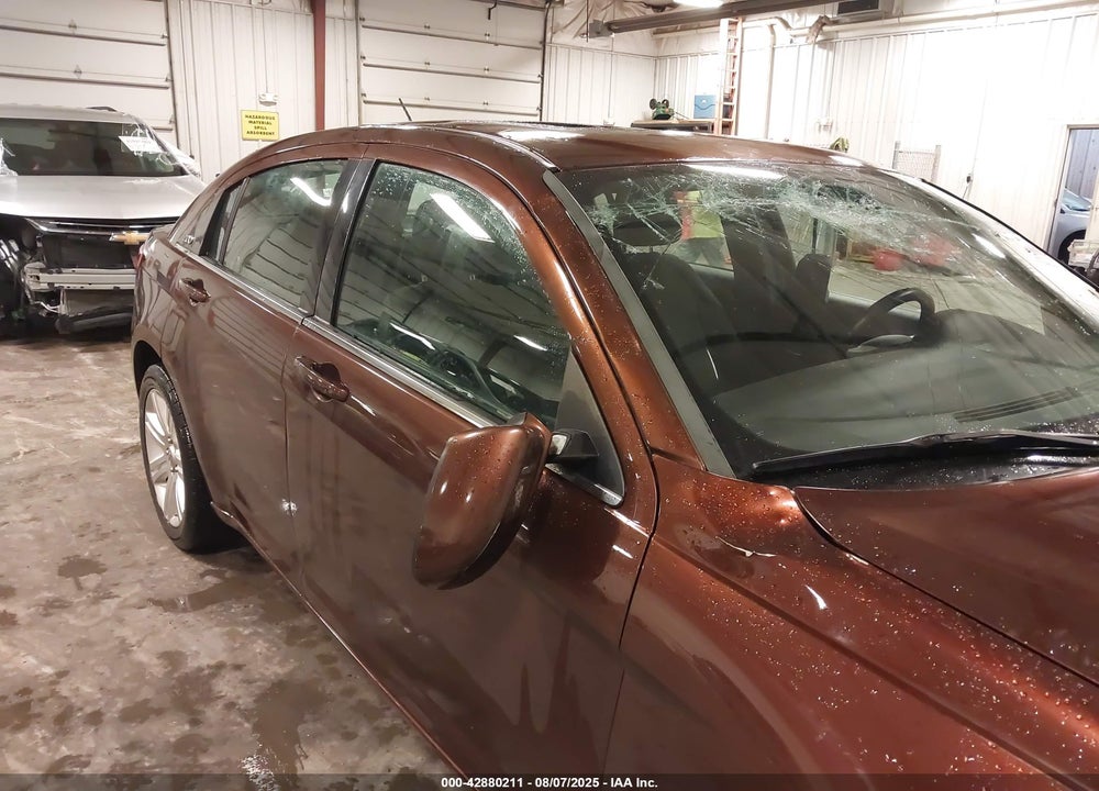 2012 CHRYSLER 200 VIN: 1C3CCBBB4CN180822