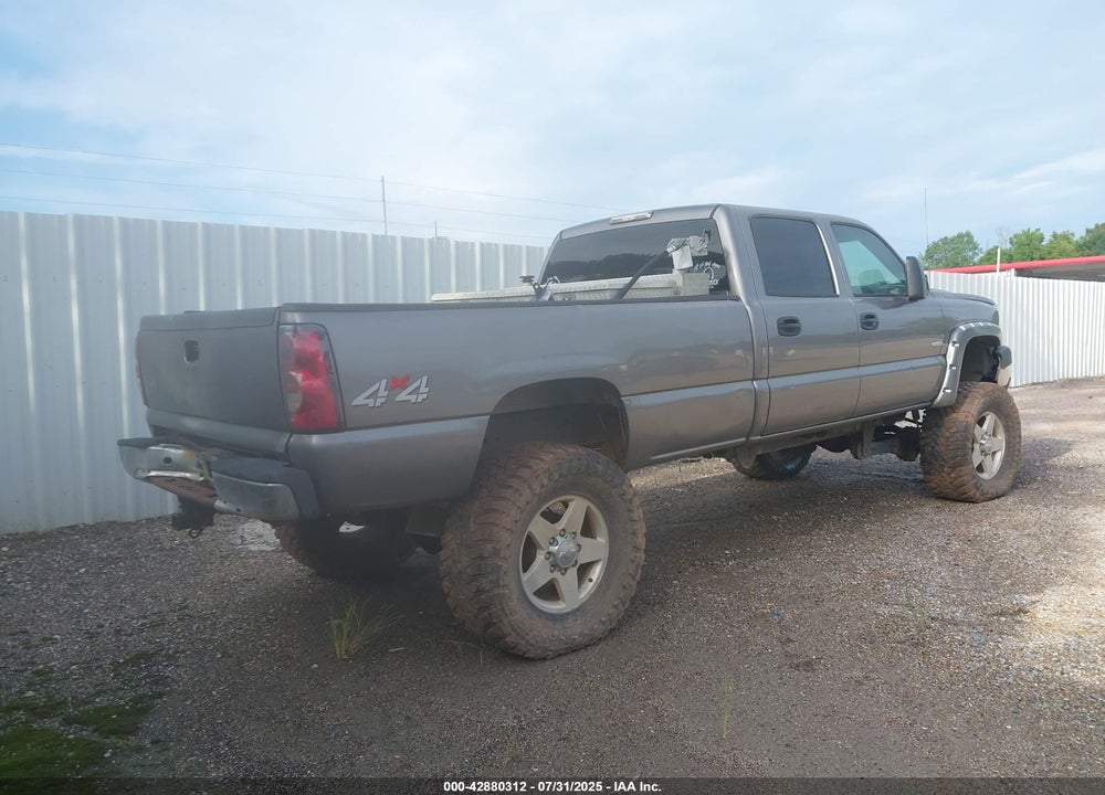2006 CHEVROLET SILVERADO 2500HD LT1 VIN: 1GCHK23D16F150339