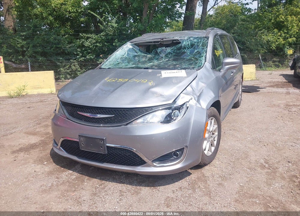 2020 CHRYSLER PACIFICA TOURING L VIN: 2C4RC1BG4LR115323
