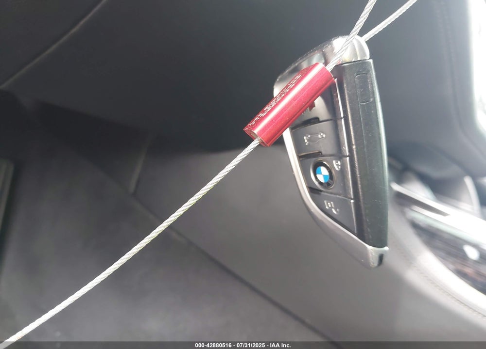 2018 BMW 7 SERIES VIN: WBA7F0C51JGM22868