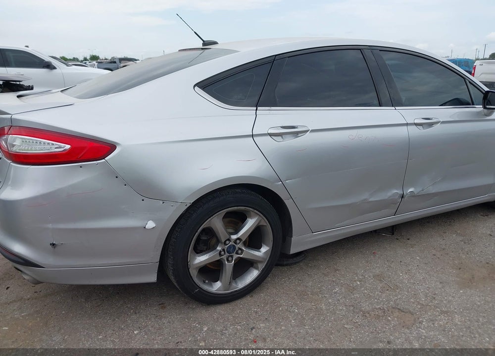 2013 FORD FUSION VIN: 3FA6P0HR1DR101455