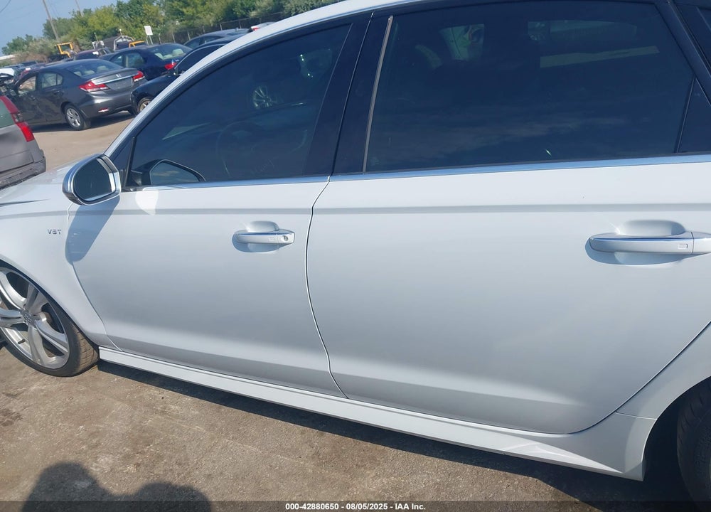 2016 AUDI S6 VIN: WAUH2AFC9GN141695