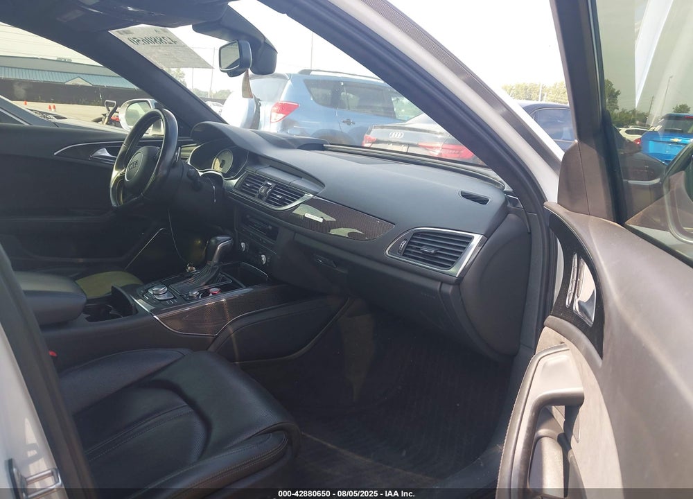 2016 AUDI S6 VIN: WAUH2AFC9GN141695