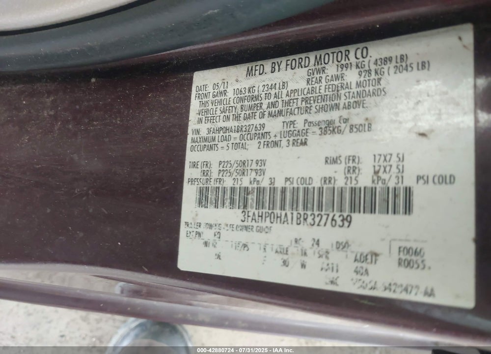 2011 FORD FUSION VIN: 3FAHP0HA1BR327639