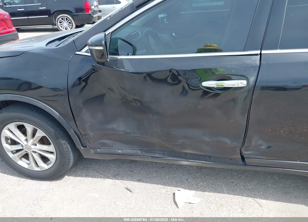 2014 NISSAN ROGUE VIN: 5N1AT2MT9EC753930