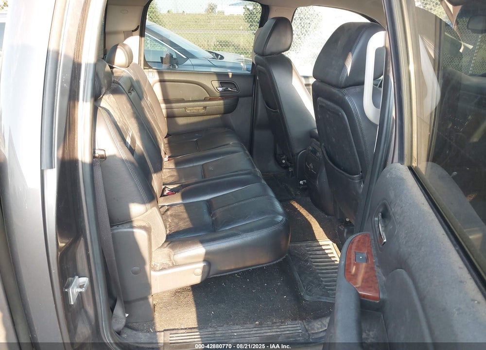 2008 CHEVROLET SILVERADO 1500 LTZ VIN: 2GCEK133581229897