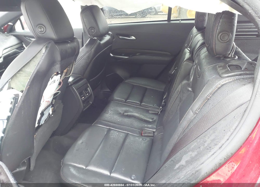2021 CADILLAC XT4 VIN: 1GYFZER46MF023542