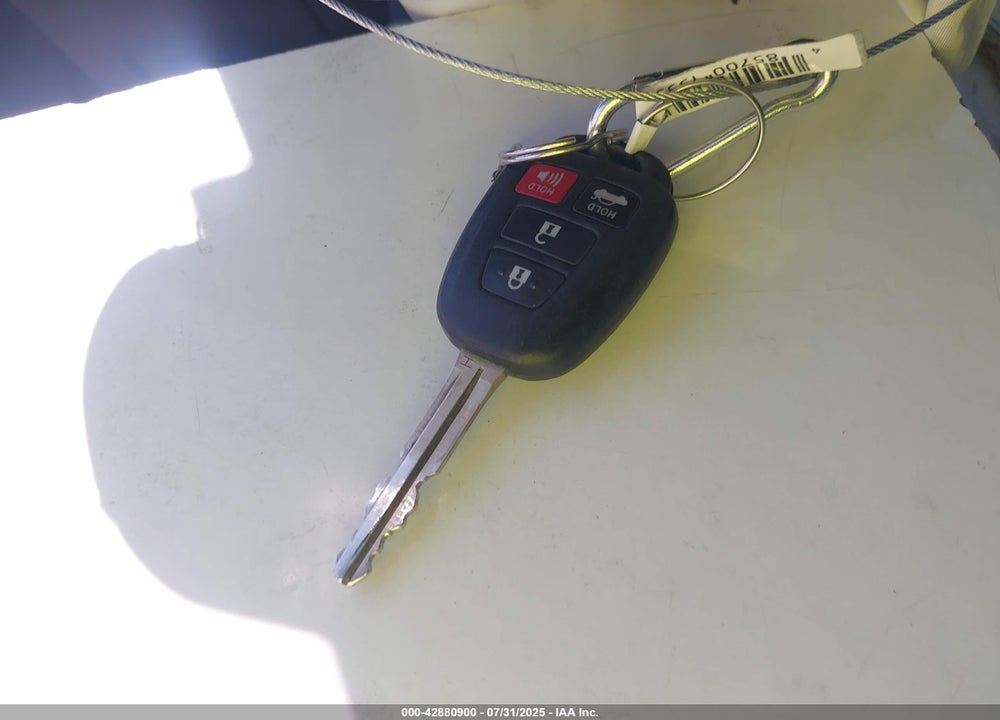 2016 TOYOTA COROLLA VIN: 5YFBURHE4GP425271