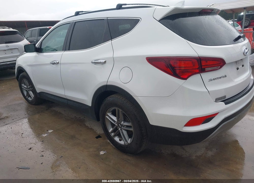 2017 HYUNDAI SANTA FE VIN: 5NMZU3LB2HH014651