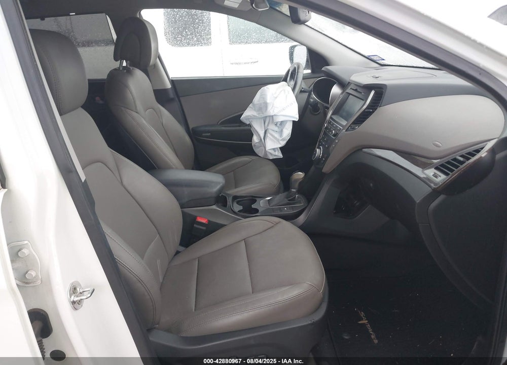 2017 HYUNDAI SANTA FE VIN: 5NMZU3LB2HH014651