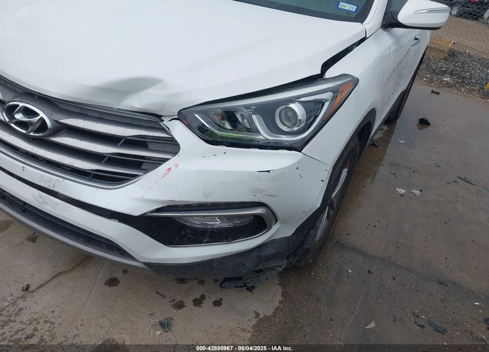 2017 HYUNDAI SANTA FE VIN: 5NMZU3LB2HH014651