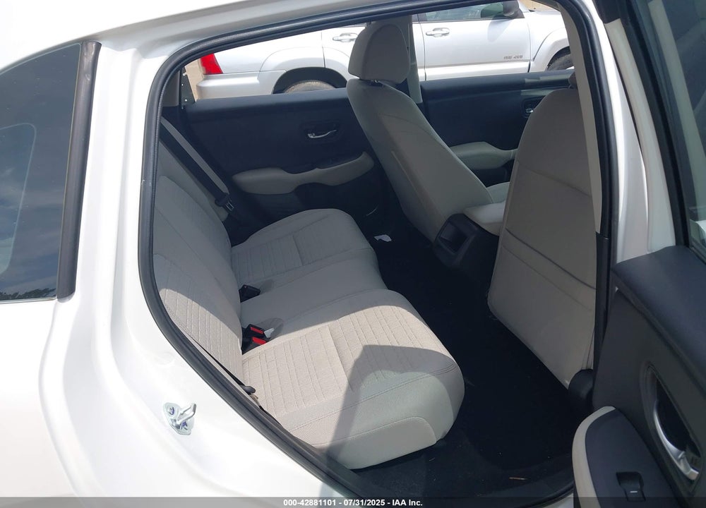 2025 HONDA HR-V 2WD LX VIN: 3CZRZ1H36SM736081