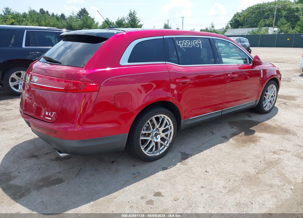 2010 LINCOLN MKT VIN: 2LMHJ5AT0ABJ20208