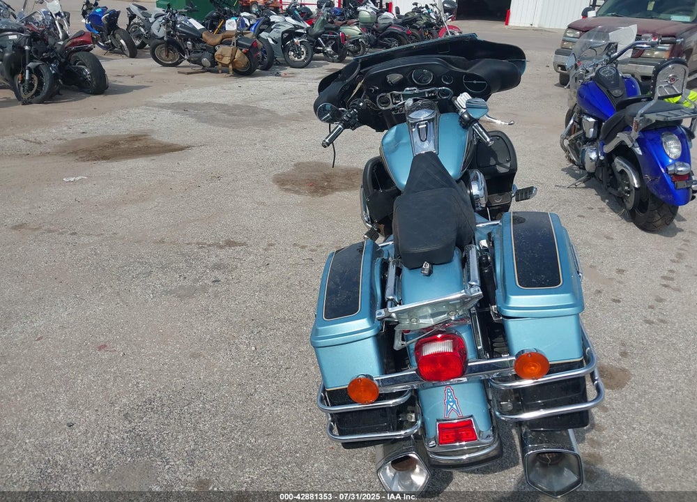 2007 HARLEY-DAVIDSON FLHTCUI VIN: 1HD1FC4177Y675720