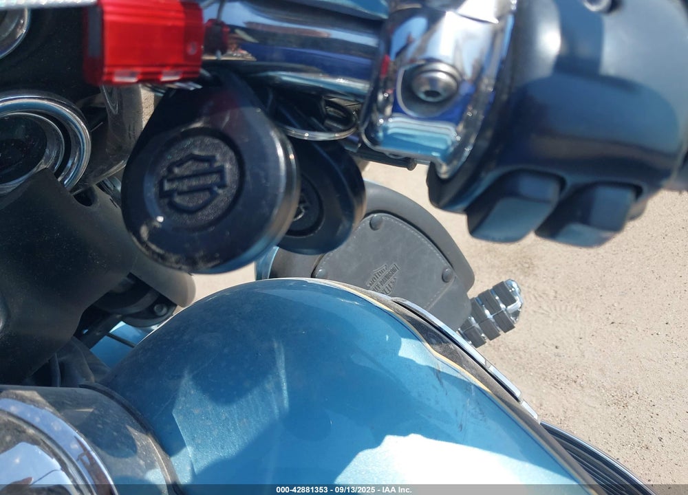 2007 HARLEY-DAVIDSON FLHTCUI VIN: 1HD1FC4177Y675720