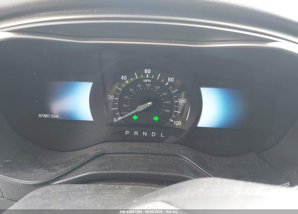 2019 FORD FUSION VIN: 3FA6P0LU0KR172087