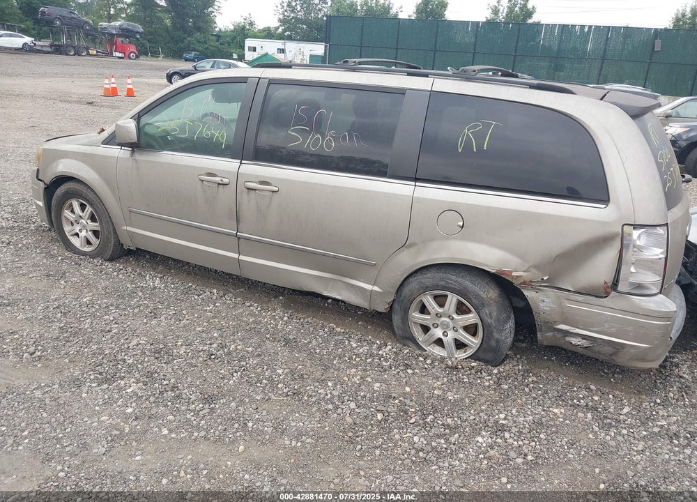 2009 CHRYSLER TOWN & COUNTRY TOURING VIN: 2A8HR54109R635630