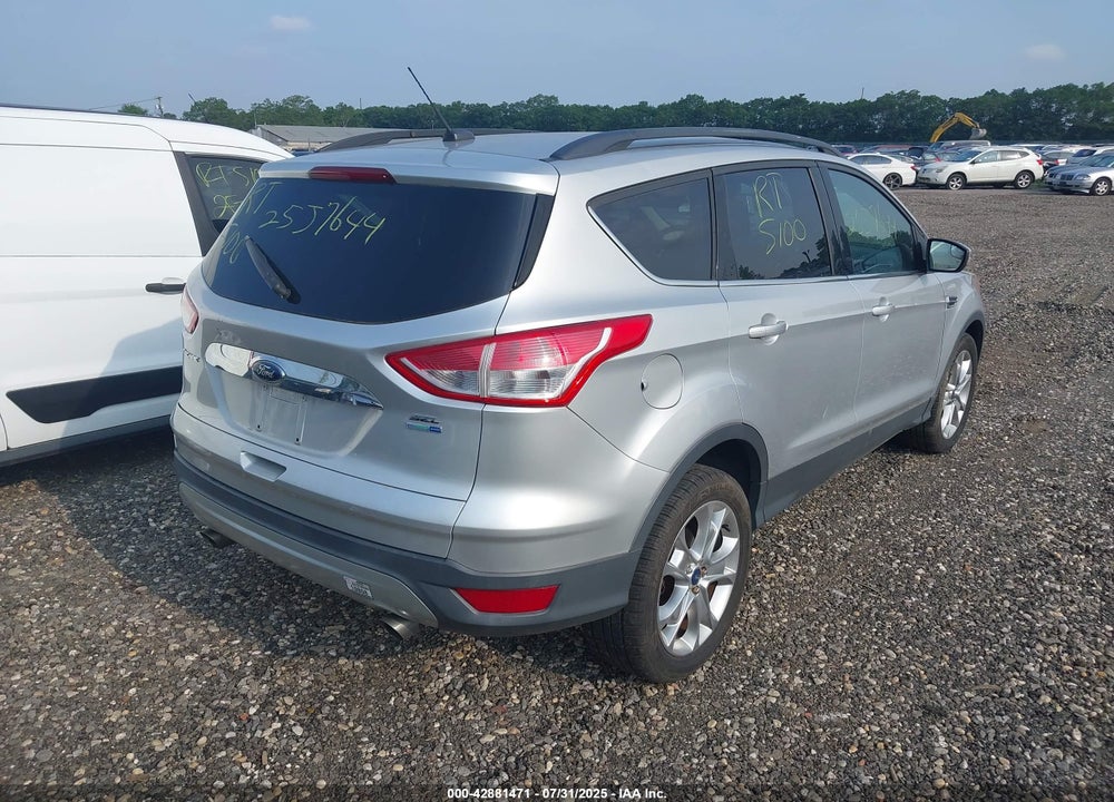2013 FORD ESCAPE VIN: 1FMCU9HX8DUC48143