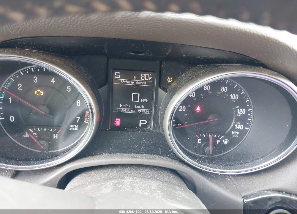 2012 JEEP GRAND CHEROKEE VIN: 1C4RJFAG3CC318460