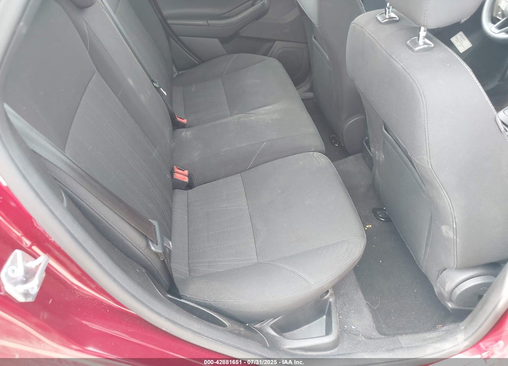 2017 FORD FOCUS VIN: 1FADP3K28HL209676