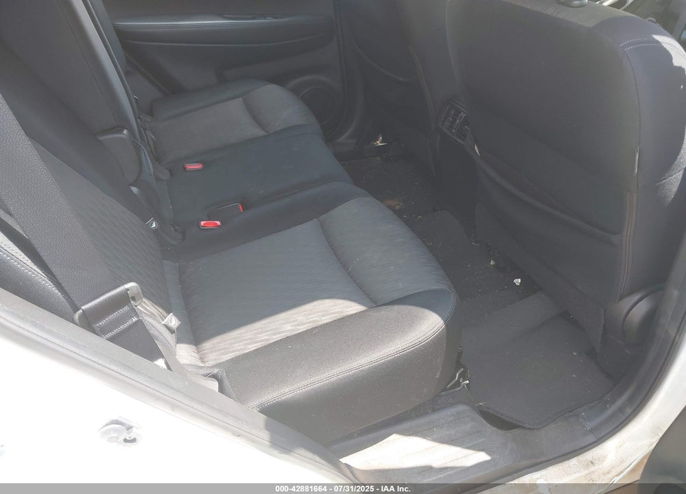 2017 NISSAN ROGUE VIN: JN8AT2MV1HW008991