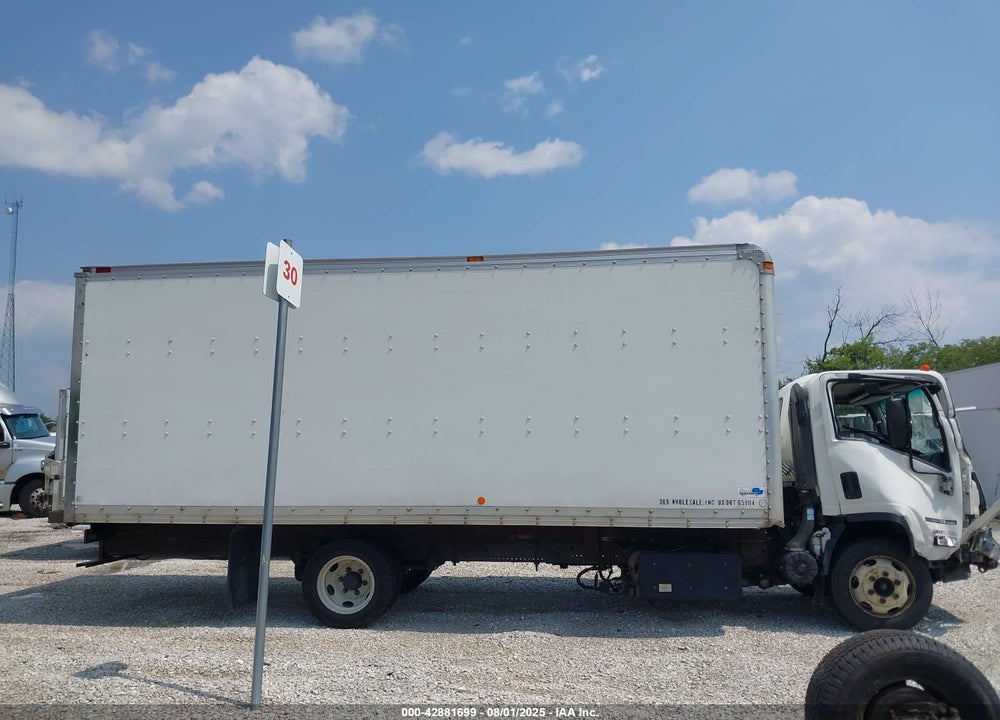 2019 ISUZU NPR XD VIN: JALC4W169K7K01315