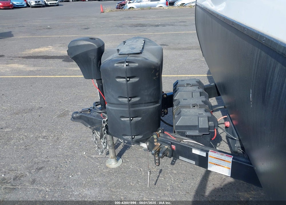 2022 KODIAK BY DUTCHMEN ULTRA LITE SERIES M- VIN: 4YDTKDL2XNJ970867