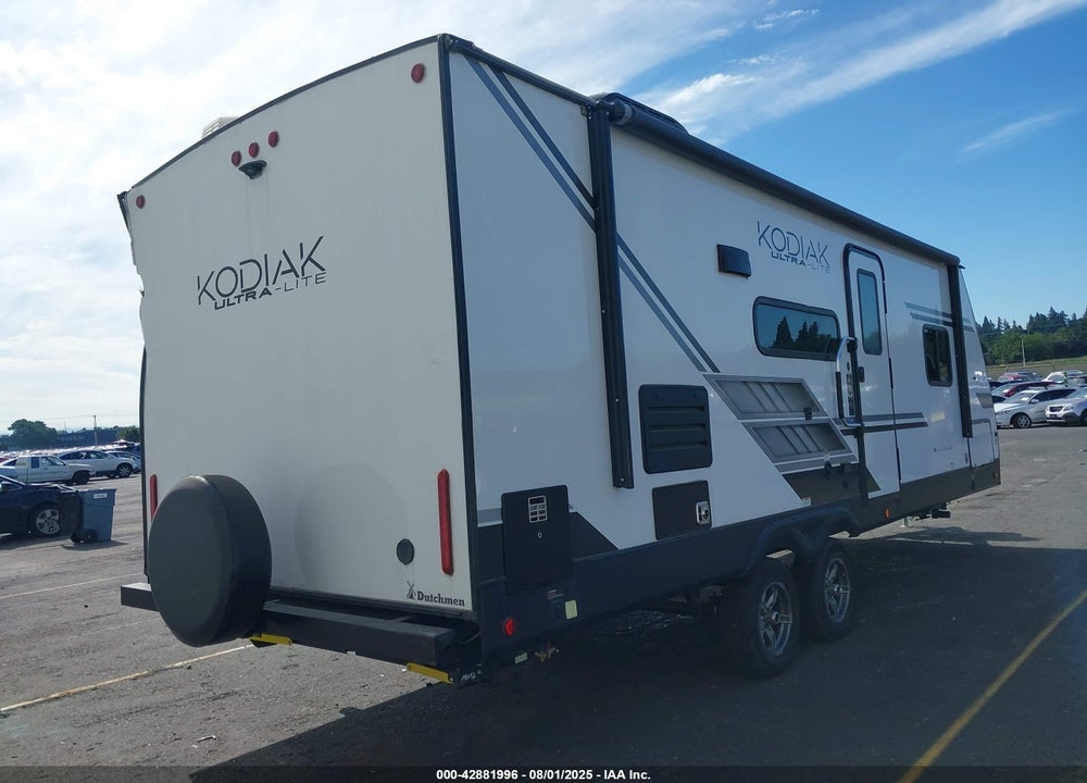 2022 KODIAK BY DUTCHMEN ULTRA LITE SERIES M- VIN: 4YDTKDL2XNJ970867