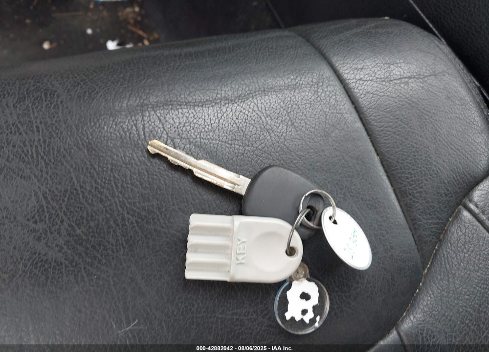 2016 TOYOTA TUNDRA VIN: 5TFUW5F19GX570142