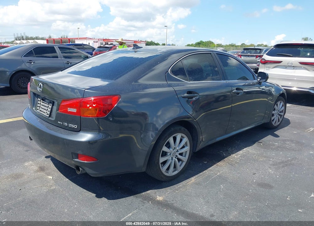 2007 LEXUS IS 250 VIN: JTHCK262275014330