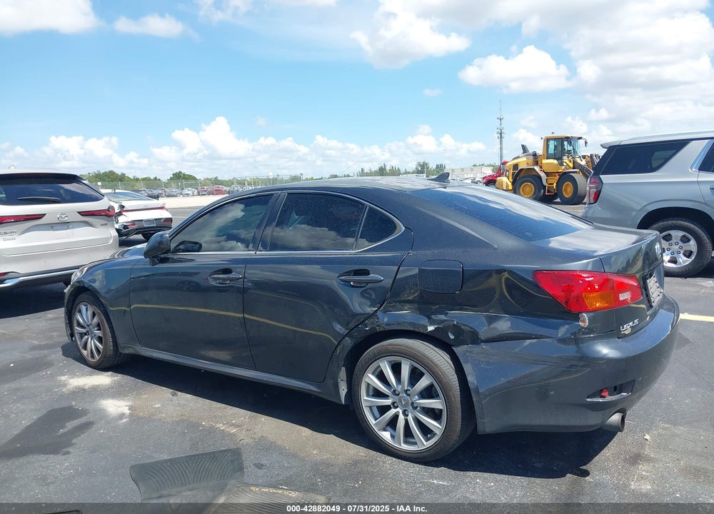 2007 LEXUS IS 250 VIN: JTHCK262275014330