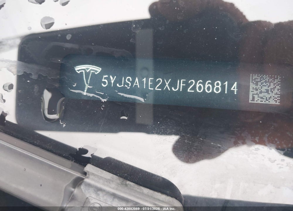 2018 TESLA MODEL S VIN: 5YJSA1E2XJF266814