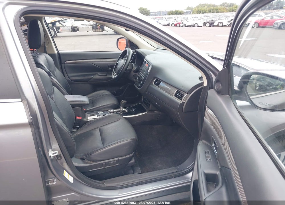 2019 MITSUBISHI OUTLANDER SEL VIN: JA4AZ3A32KZ041307