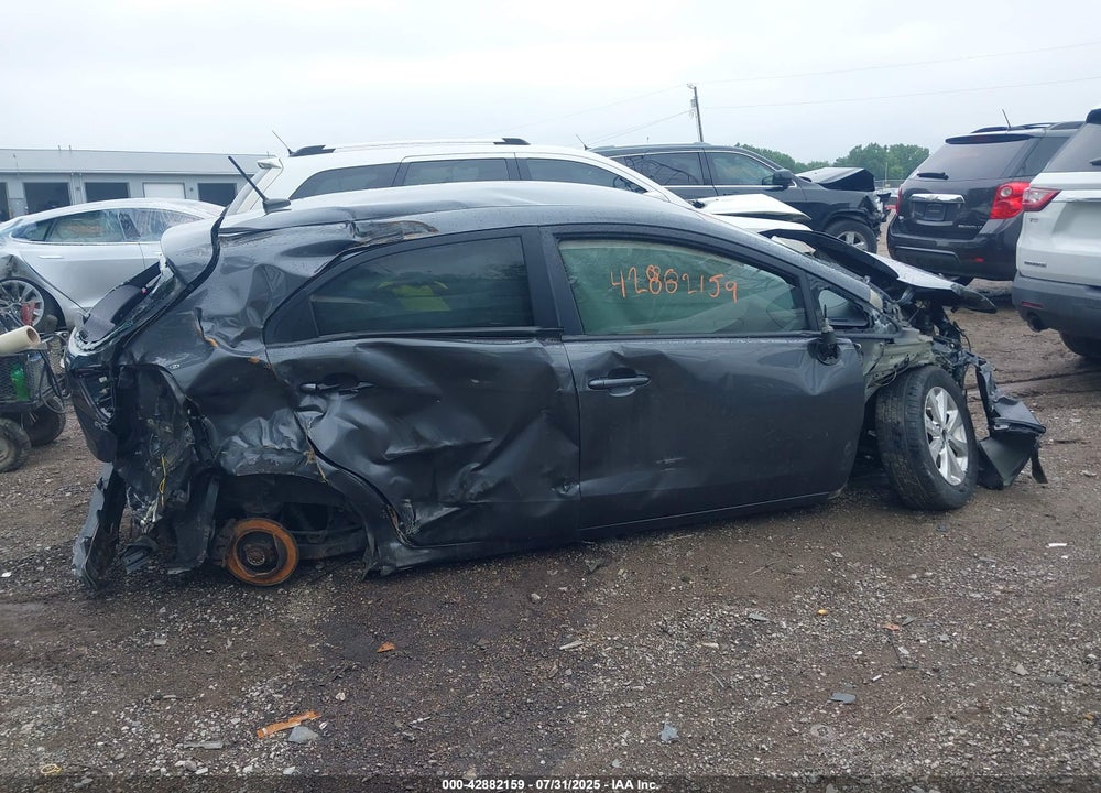 2014 KIA RIO VIN: KNADN5A33E6338132