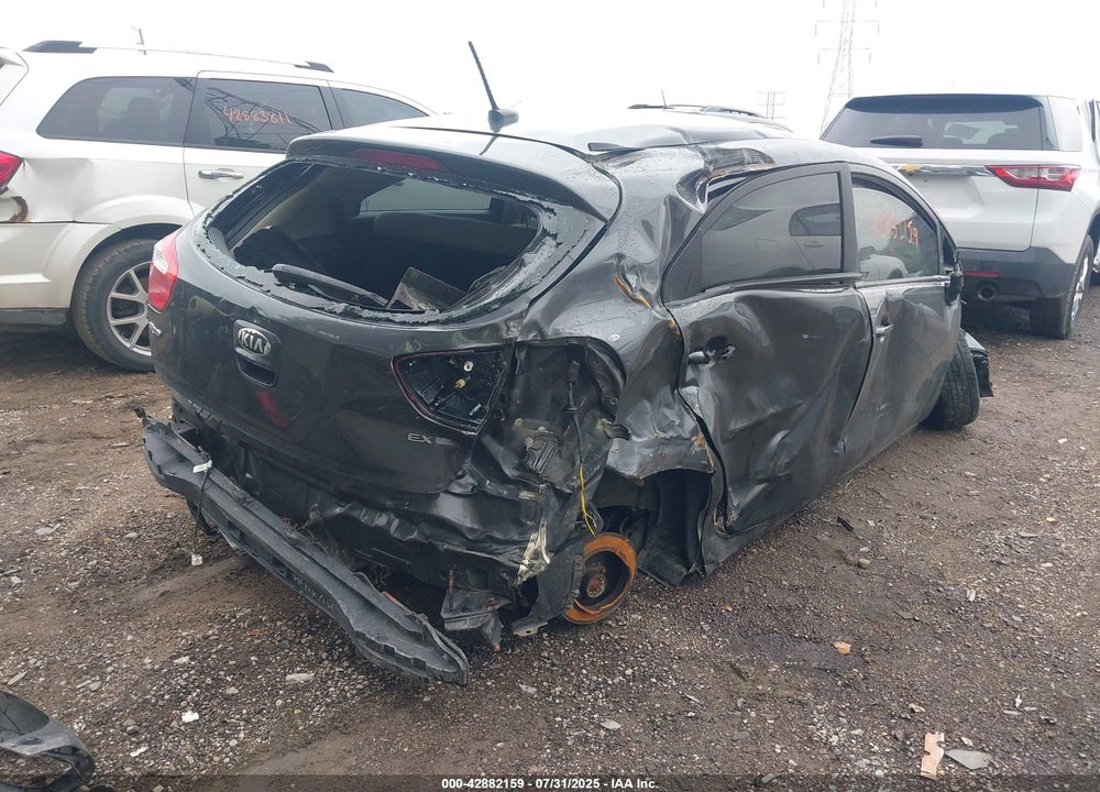 2014 KIA RIO VIN: KNADN5A33E6338132