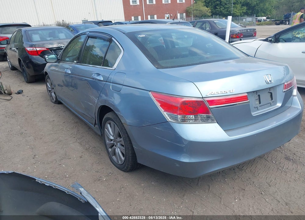 2011 HONDA ACCORD VIN: 1HGCP2F79BA147229
