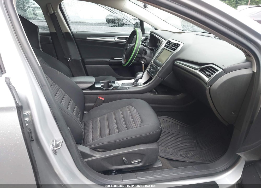 2016 FORD FUSION VIN: 3FA6P0H70GR138726