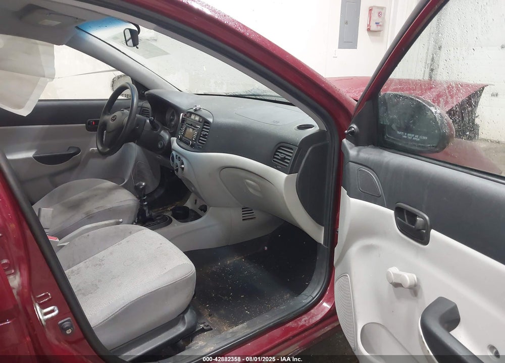 2008 HYUNDAI ACCENT VIN: KMHCN46C38U270962