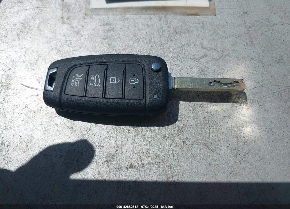 2025 HYUNDAI ELANTRA VIN: KMHLL4DG0SU052951