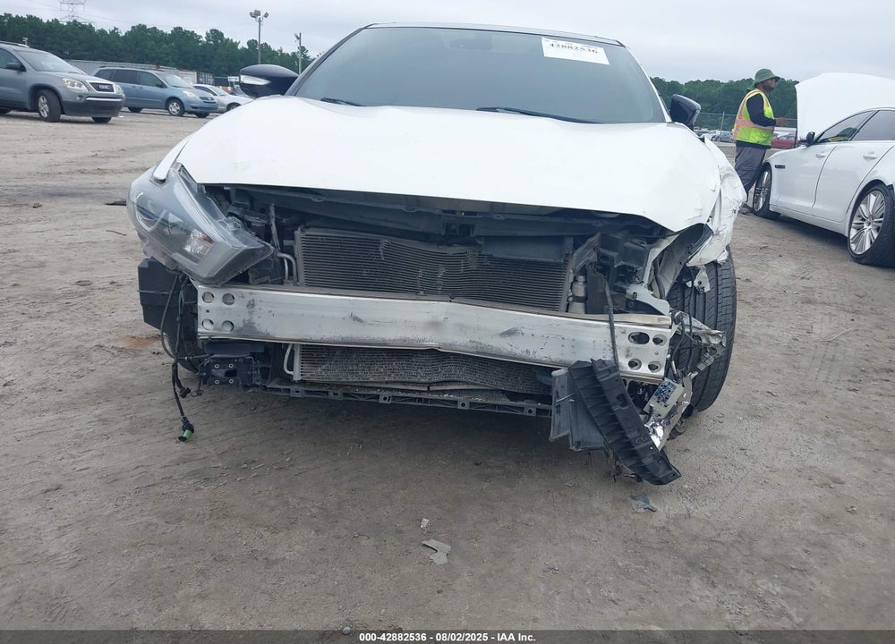 2016 NISSAN MAXIMA VIN: 1N4AA6AP0GC404009