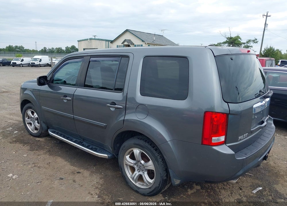 2013 HONDA PILOT EX-L VIN: 5FNYF4H51DB008950