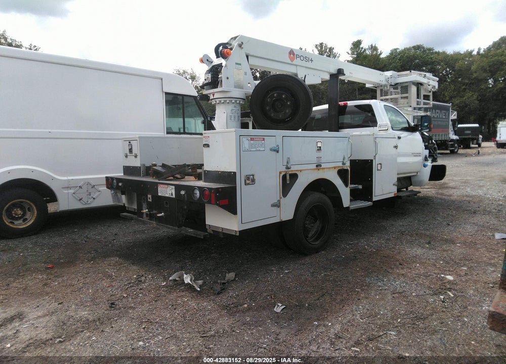 2022 CHEVROLET SILVERADO 4500HD 1WT VIN: 1HTKHPVK0NH171721