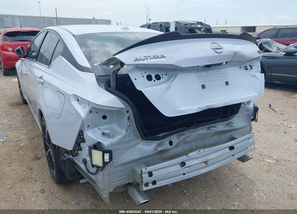 2024 NISSAN ALTIMA VIN: 1N4BL4CV5RN402049