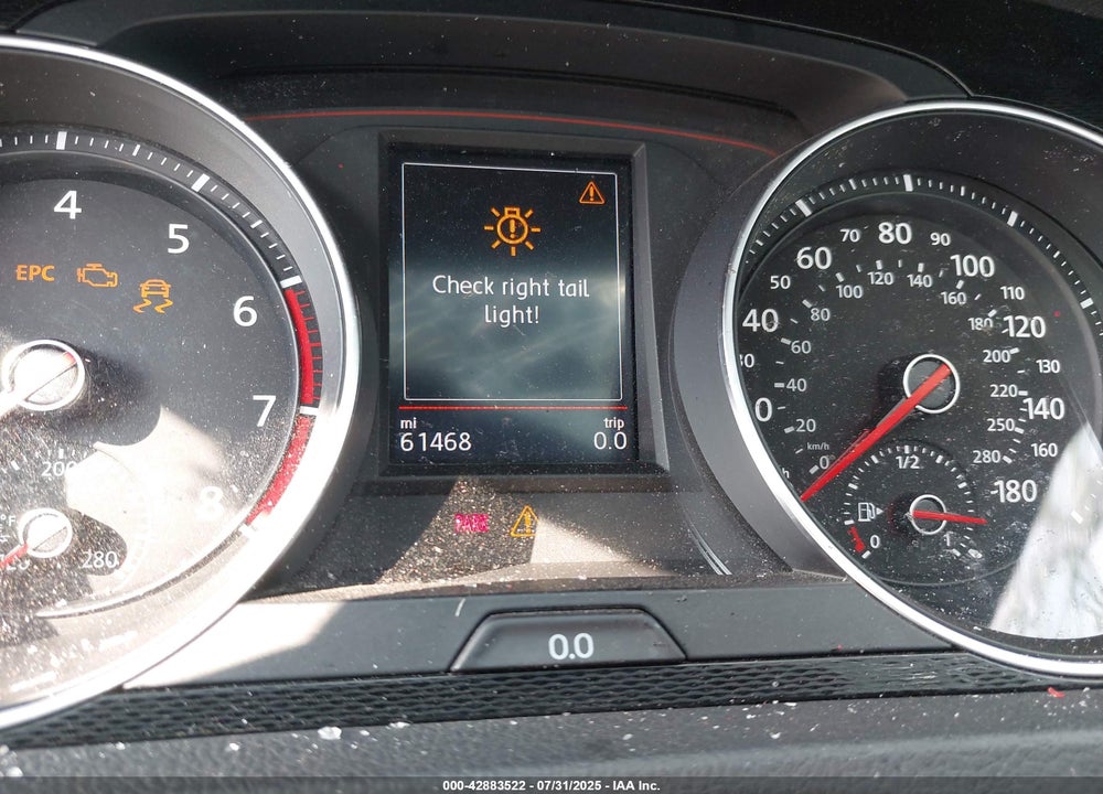 2017 VOLKSWAGEN GOLF VIN: 3VW447AU0HM003020