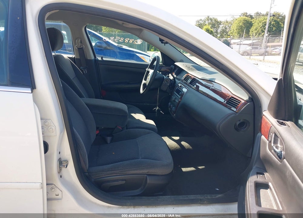 2008 CHEVROLET IMPALA LS VIN: 2G1WB58K789220494