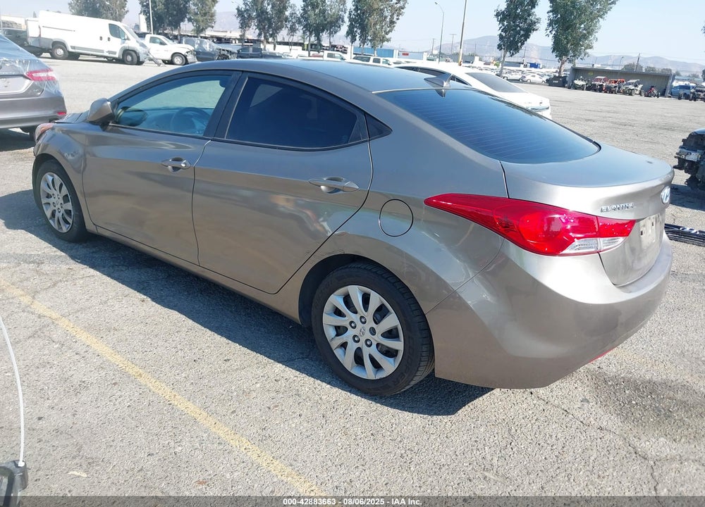 2013 HYUNDAI ELANTRA VIN: 5NPDH4AE9DH231144