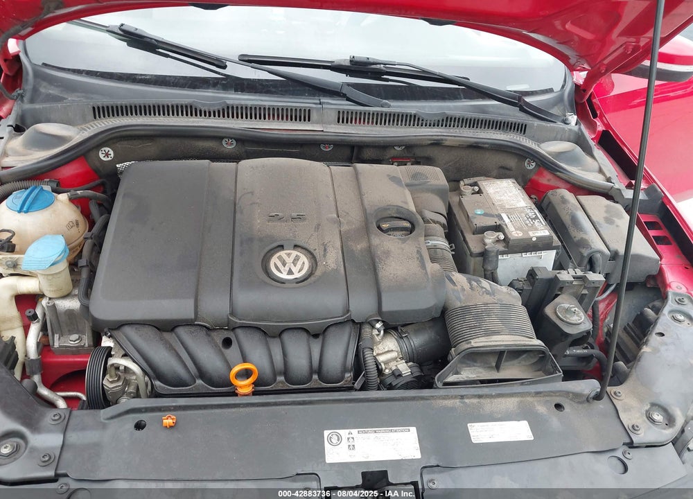 2013 VOLKSWAGEN JETTA VIN: 3VWDX7AJ1DM351898