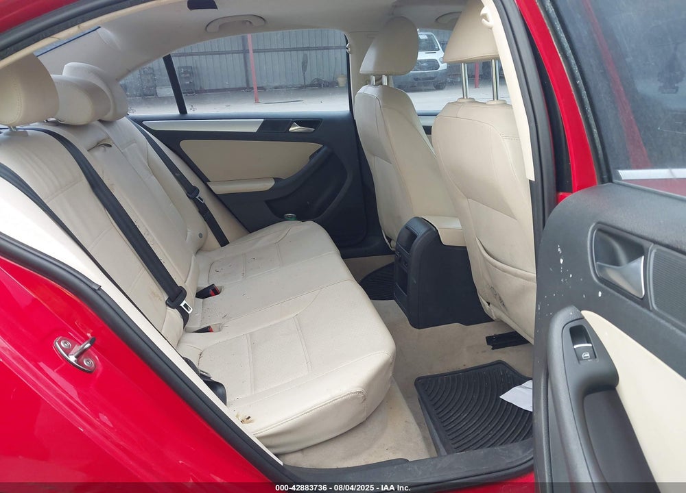 2013 VOLKSWAGEN JETTA VIN: 3VWDX7AJ1DM351898